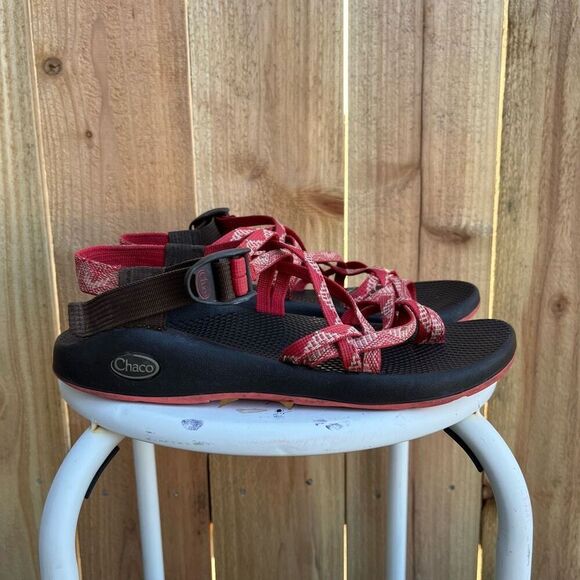 🩷🩷 Chaco ZX2 Patched Amber Classic Hiking Red Aztec Sandals Womens Sz 9 - Picture 1 of 6